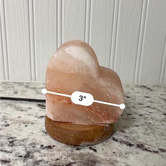 Heart Shaped USB Salt Lamp - Picture 5 of 9